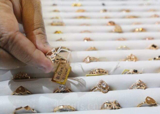 Inflasi Naik Tipis di Oktober, Sektor Perhiasan Jadi Pemicu Utama