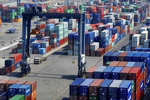 JICT Catat Rekor, Kini Menjadi Terminal Peti Kemas Tersibuk se-Asia Tenggara