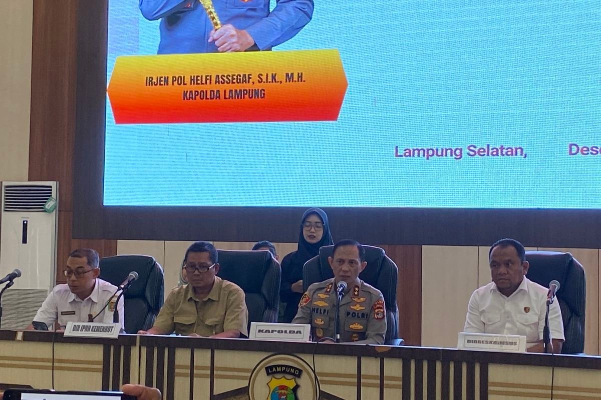 Kasus Kayu Gelondongan Terdampar Dihentikan Polda Lampung