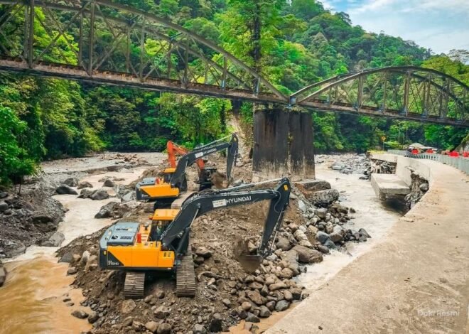 Hutama Karya Percepat Pemulihan Akses Utama Lembah Anai
