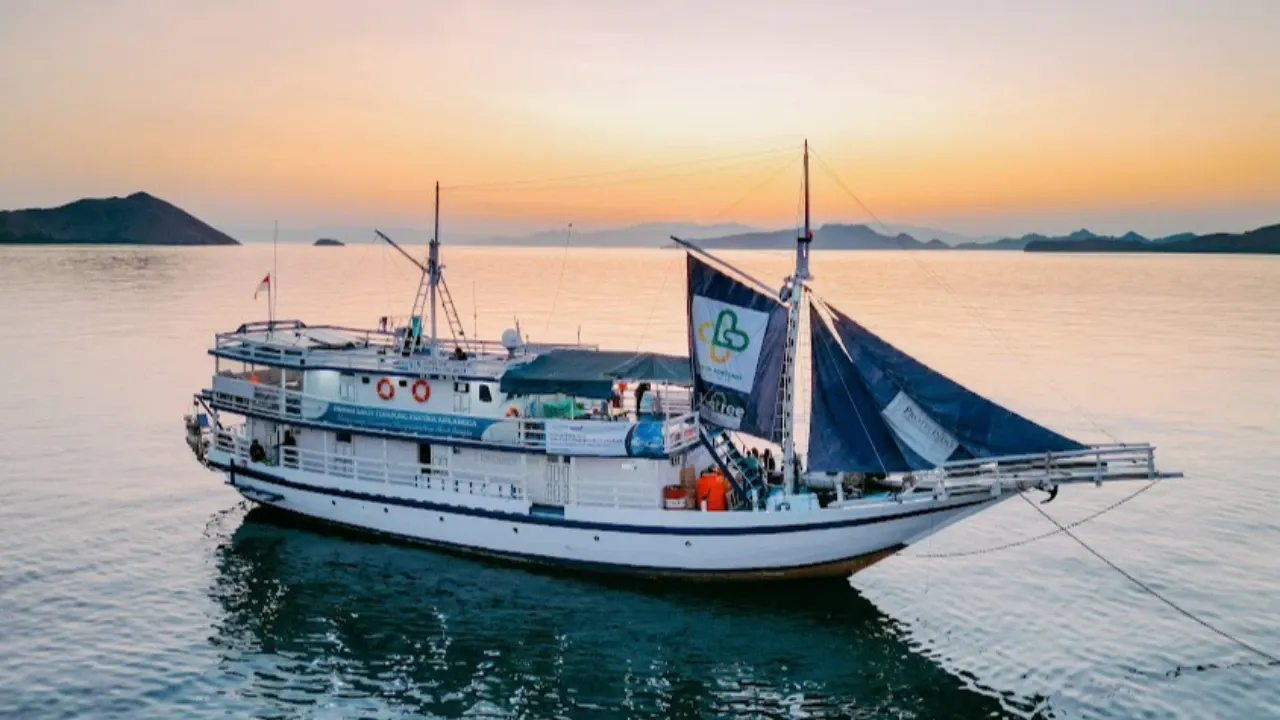 RS Kapal Terapung IKA Unair Siap Meluncur ke Aceh