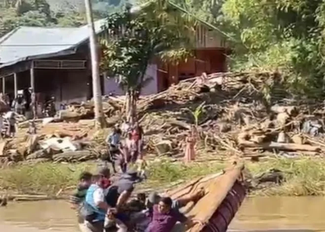 Rakit Darurat Ditumpangi Wakil Gubernur Aceh Terbalik Saat Seberangi Sungai