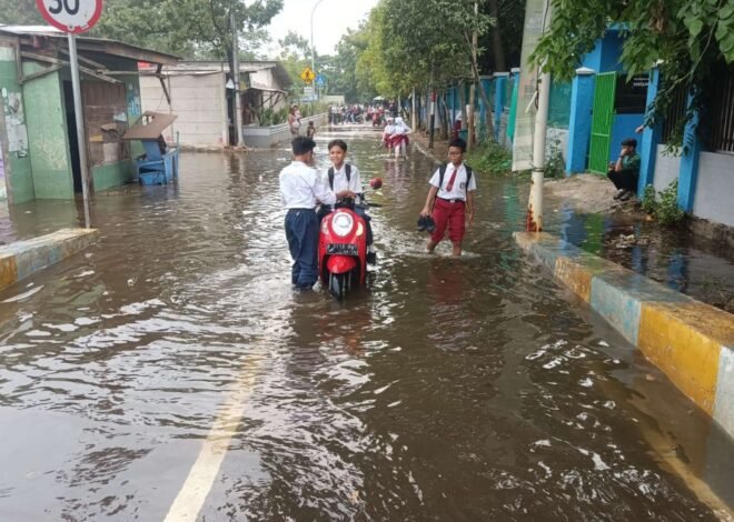 Waspada, Sejumlah Jalan di Jakarta Utara Terendam Banjir Rob