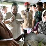 Presiden Prabowo Tinjau Tenda Pengungsian di Bireuen