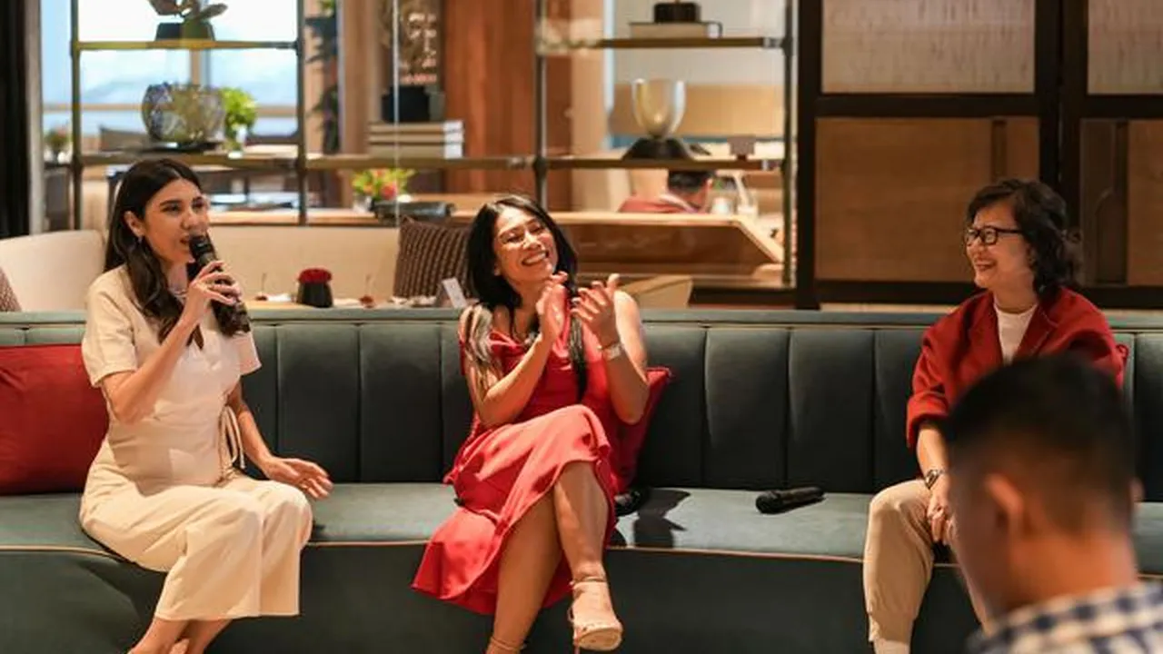 Anggun Ingatkan Perempuan: Sehat dan Cantik Saja Tidak Cukup