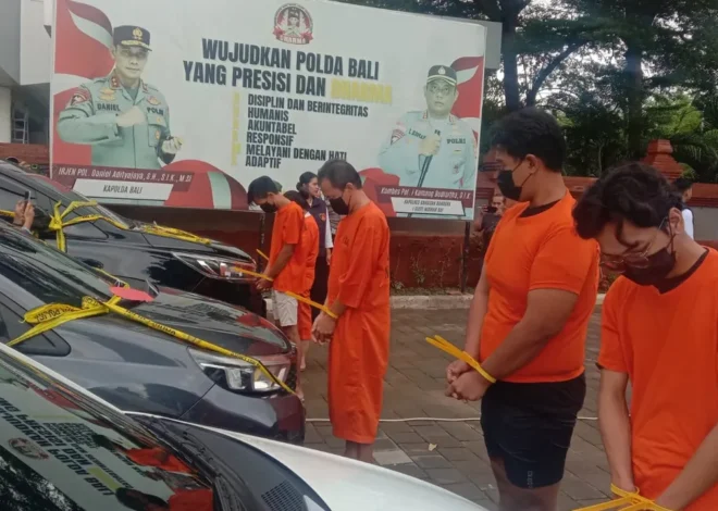 Polisi Bekuk Sindikat Penggelapan Mobil di Bandara Bali