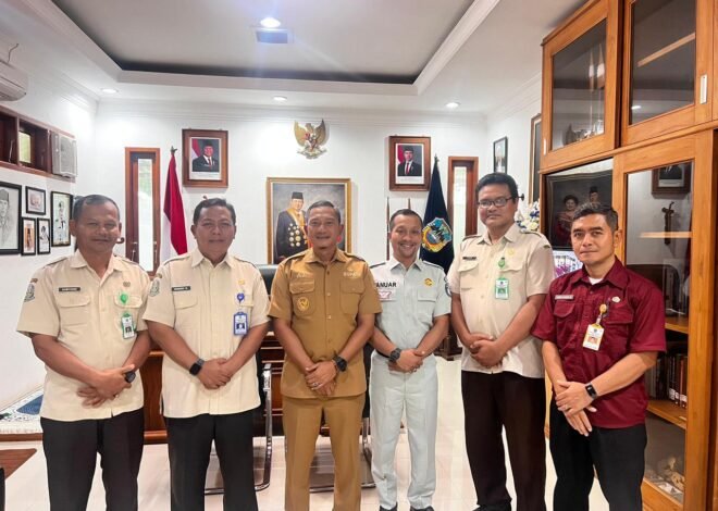 Sampaikan Program Strategis Kesamsatan 2026, Tim Samsat dan Jasa Raharja Pacitan Audiensi dengan Bupati