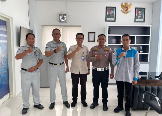 Kacab Jasa Raharja Pamekasan Koordinasi dengan Kasat Lantas Polres Pamekasan dan  Ka UPTD PPD membahas Intensifikasi Pajak dan Keselamatan Lalu Lintas