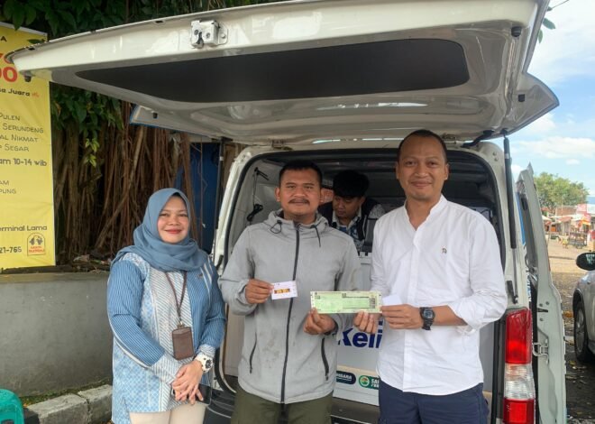 Apresiasi Taat Pajak, Tim Pembina Samsat Kota Sukabumi Bagikan Voucher Merchant