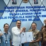 Jasaraharja Putera Hadirkan Perlindungan Asuransi bagi Penumpang LRT Sumatera Selatan