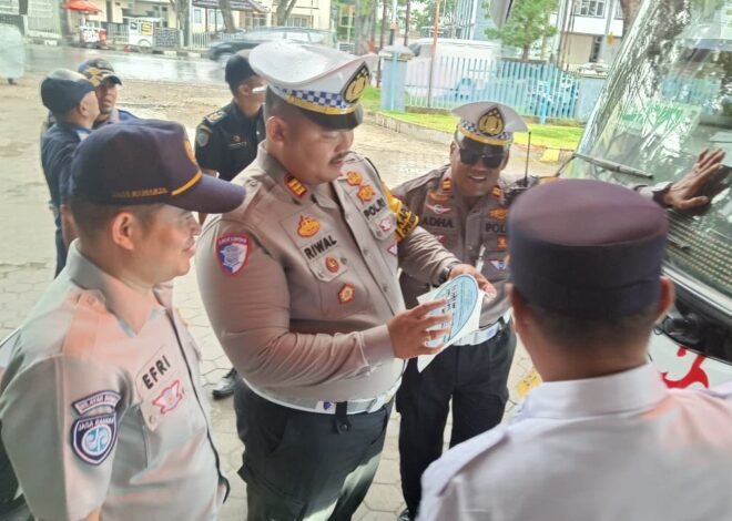 Pastikan Armada Siap Jalan, Jasa Raharja Sumbar Bersama Satlantas Polresta PadangGelar Rampcheck di PO NPM Padang
