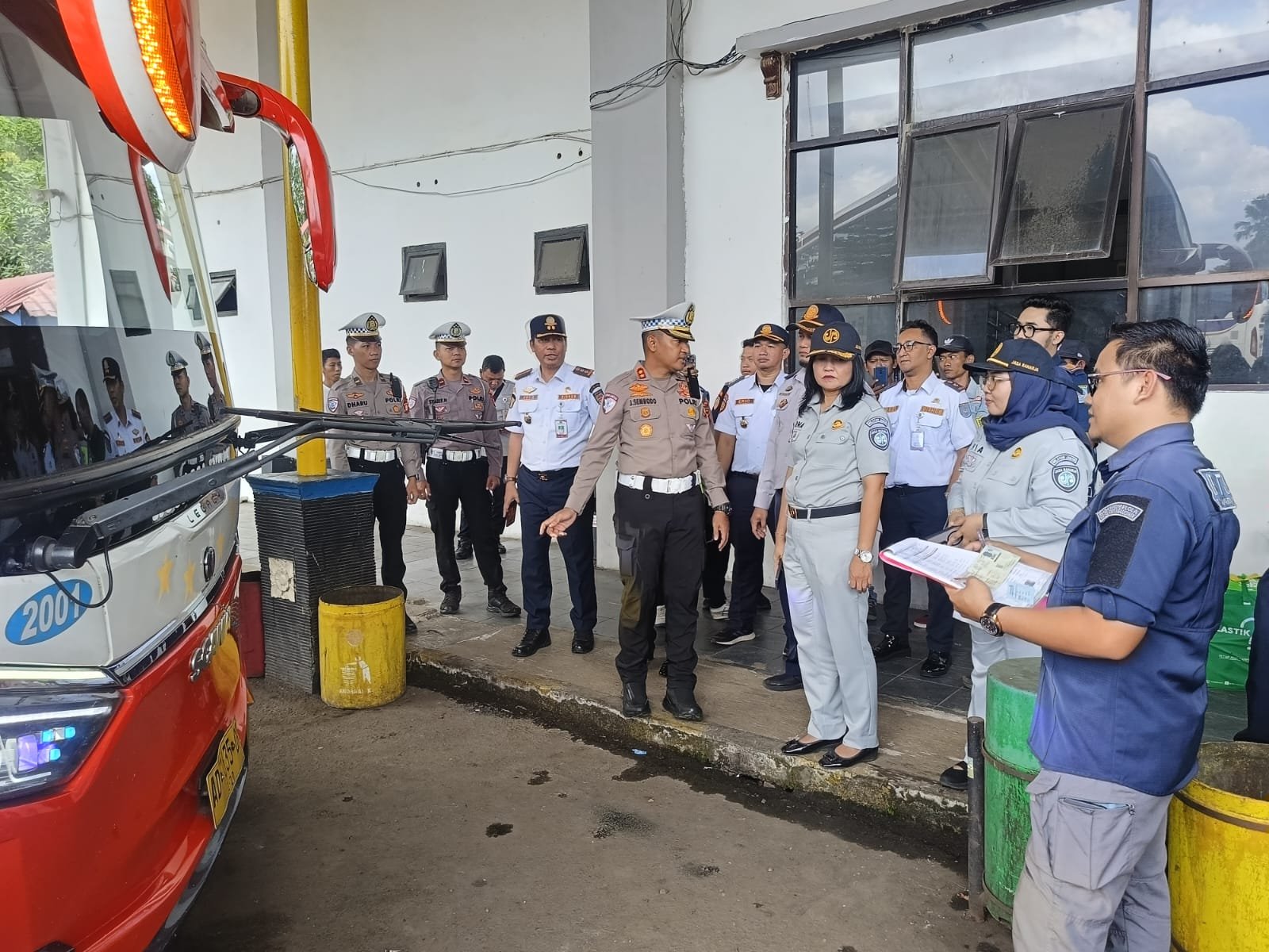 Wujudkan Angkutan Lebaran Berkeselamatan, Jasa Raharja Bogor dan Stakeholder Rampcheck Bus di Terminal Jatijajar Depok