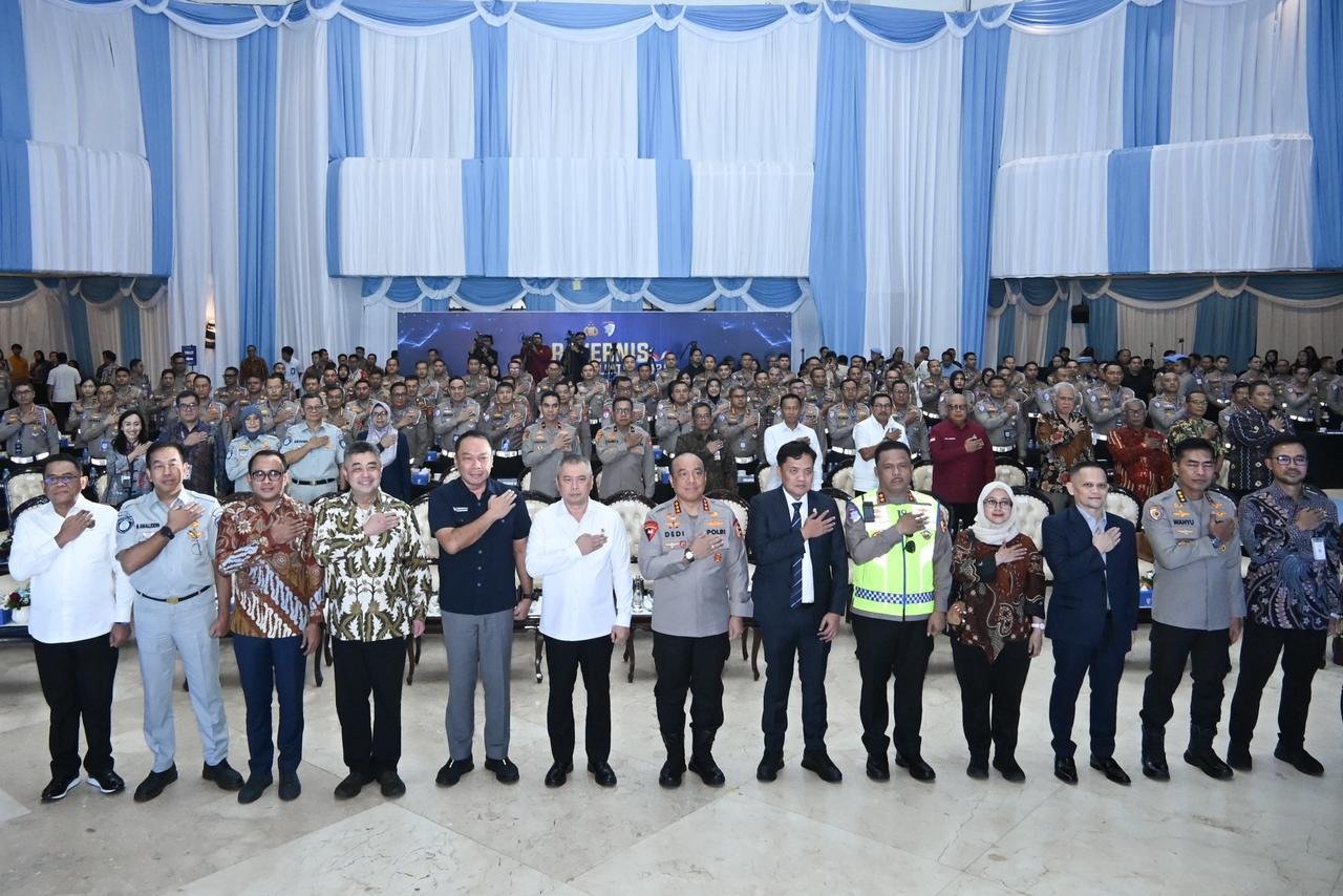 Jasa Raharja Raih Penghargaan Kapolri atas Dukungan terhadap Keberhasilan Operasi Ketupat 2026 dan Operasi Lilin Nataru 2025