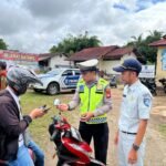 Jasa Raharja Sintang Bersama Tim Pembina Samsat Kapuas Hulu Gelar Operasi Gabungan di Putussibau Utara