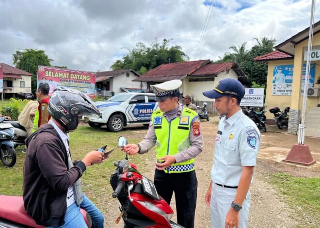 Jasa Raharja Sintang Bersama Tim Pembina Samsat Kapuas Hulu Gelar Operasi Gabungan di Putussibau Utara