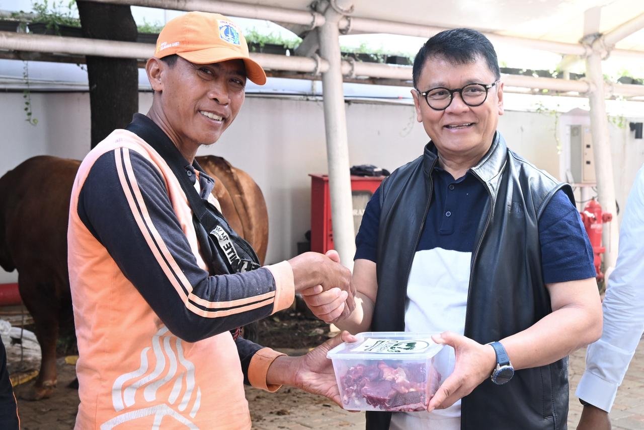 Maknai Semangat Idul Adha 1447 H, Jasa Raharja Hadir Berbagi untuk Masyarakat melalui Penyaluran Paket Daging Kurban