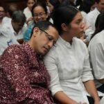 Momen Haru Nadiem Usai Dituntut 18 Tahun Penjara, Langsung Rangkul Istri Sambil Menangis
