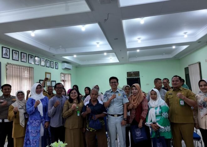 Perkuat Kesadaran Wajib Pajak, Tim Pembina Samsat Banjarbaru Sosialisasi di Kelurahan Guntung Payung