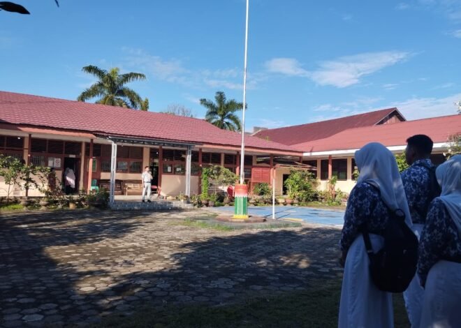 Jasa Raharja Toili Edukasi Pelajar SMA Negeri 1 Toili Tentang Keselamatan Berlalu Lintas