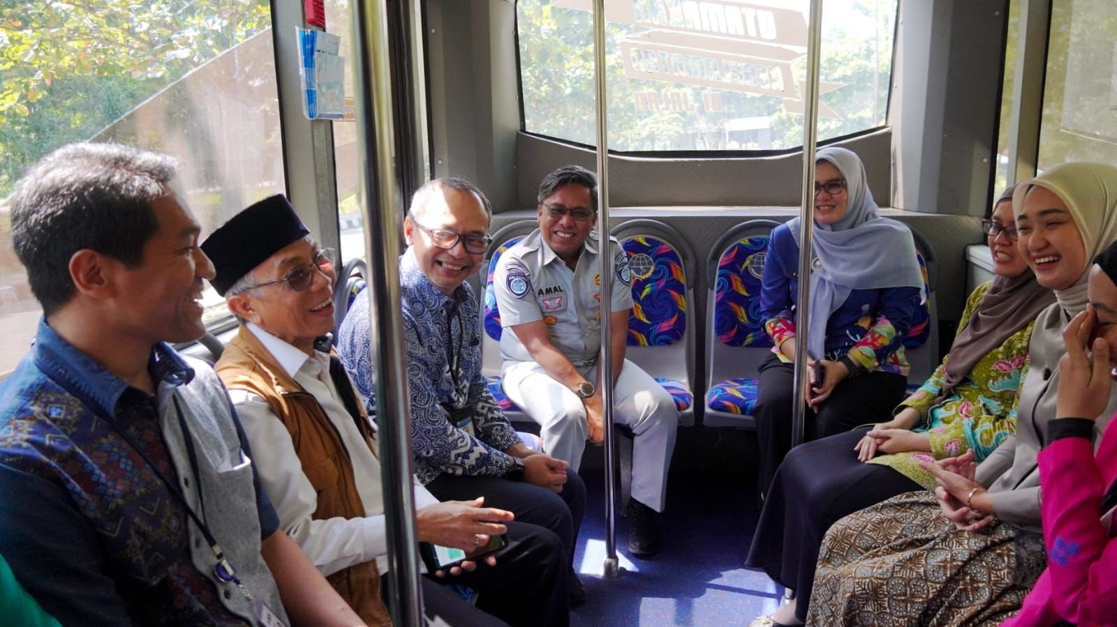 Jasa Raharja Lampung Dukung Inovasi Pembayaran Digital pada Transportasi Publik melalui Peluncuran QRIS TAP SMART BRT ITERA