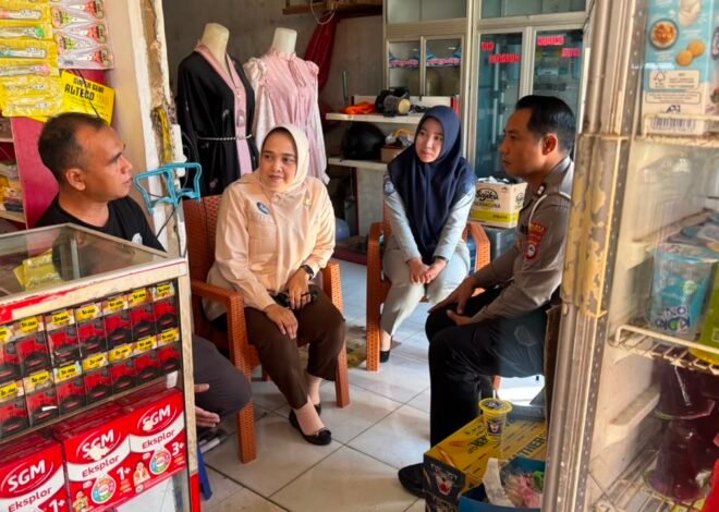 Jemput Bola Pembayaran PKB, Tim Pembina Samsat Banjarbaru Sambangi Ketua RT Cempaka