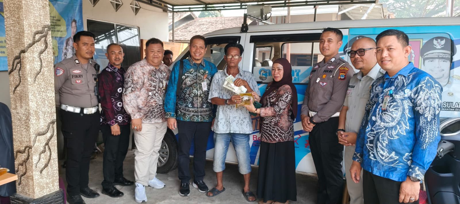 Dorong Pelayanan Pajak yang Lebih Dekat dengan Masyarakat, Tim Pembina Samsat Batulicin Studi Implementasi BUMDes