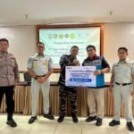 Jasaraharja Putera Serahkan Santunan bagi Keluarga ABK Korban KM Virgo Transport 8